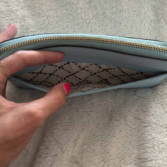 Kate Spade eggshell blue wallet, EUC - Picture 4 of 8